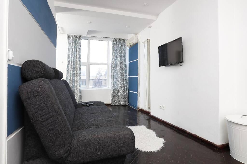 1 Bdrm Apartment In City Center 布加勒斯特 外观 照片